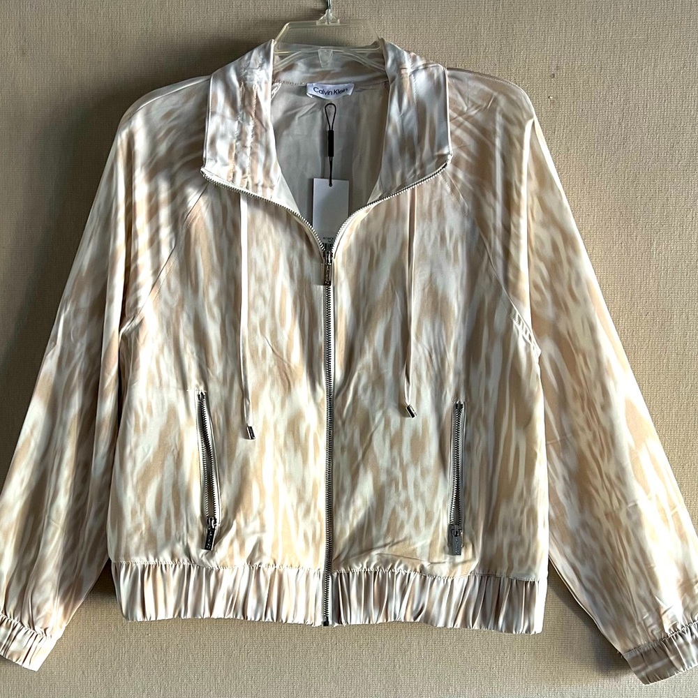 NWT Calvin Klein bomber jacket size M
